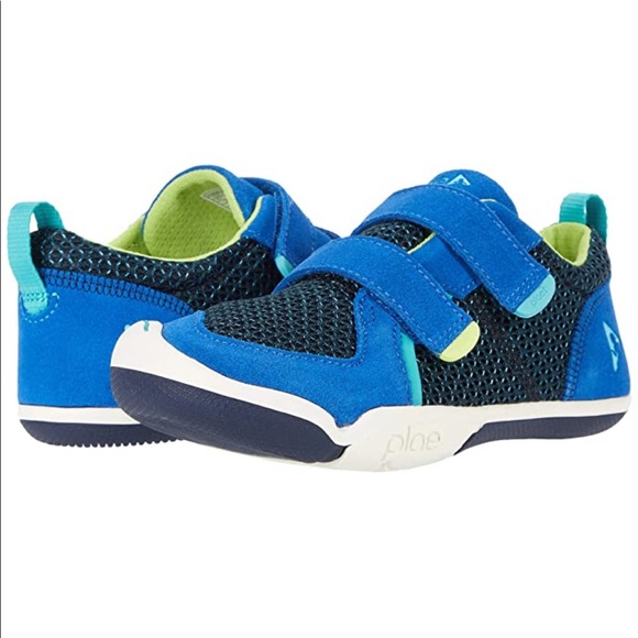 water resistant shoes kids